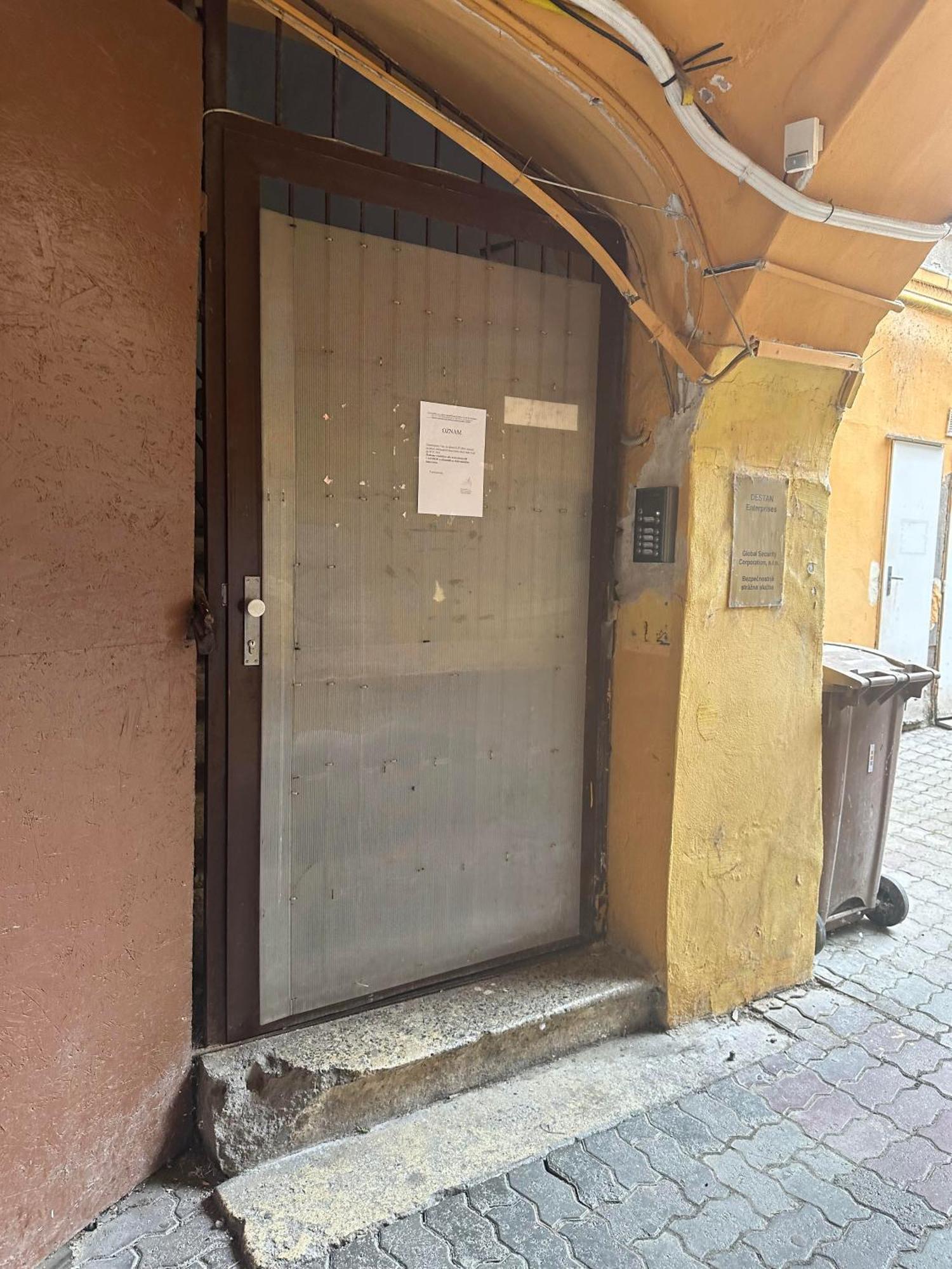 C Private Room In City Center In Pressburg Exterior foto